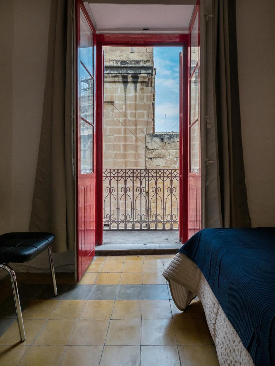 Valletta Kampnar City Living Экстерьер фото